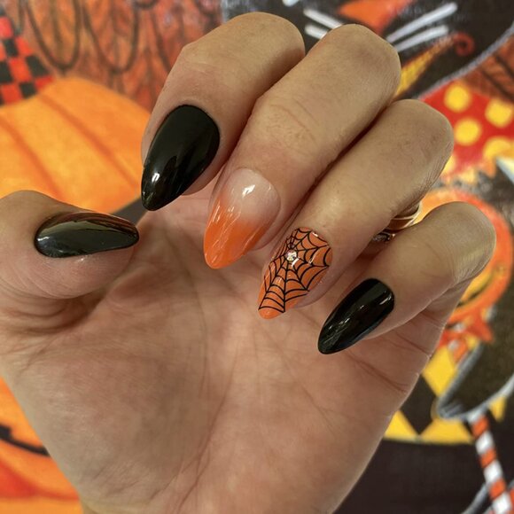 KISS Special Design Glow Dark Halloween Nails / Medium Length - Goodie Bags - Picture 4 of 5
